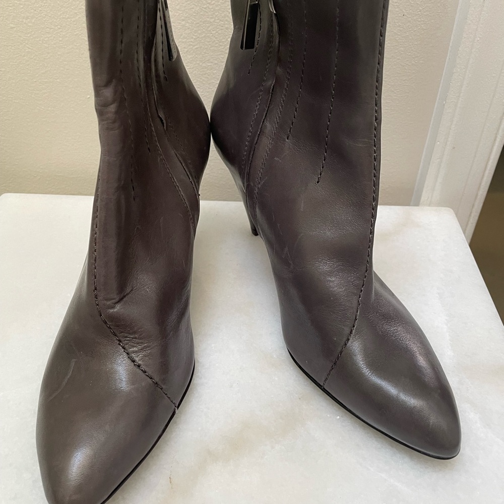 Ladies Boots